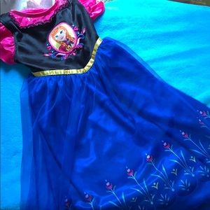 Princess Ana nightgown/dress